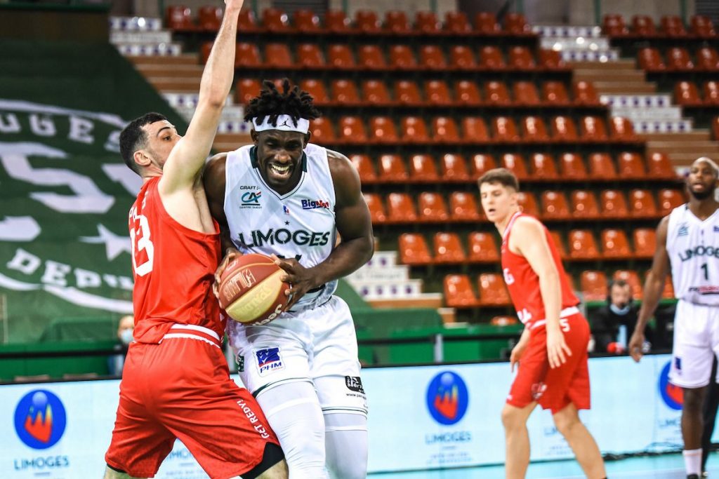 Jerry Boutsiele attend son heure en équipe de France