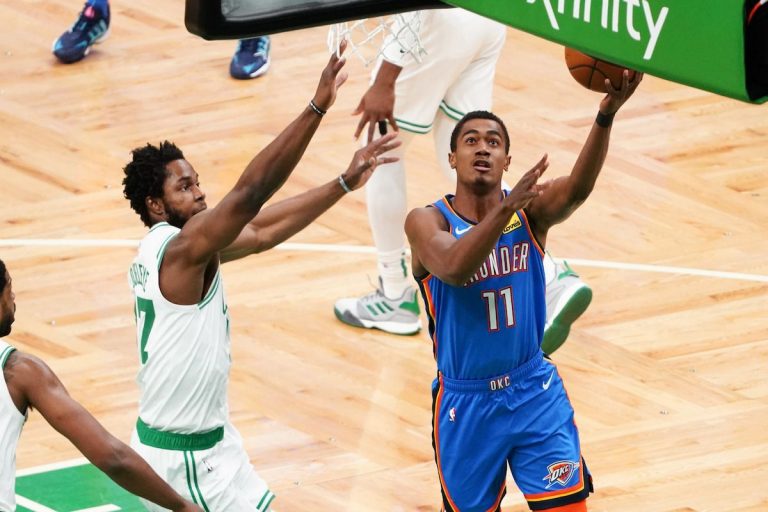 Théo Maledon impressionne en NBA.