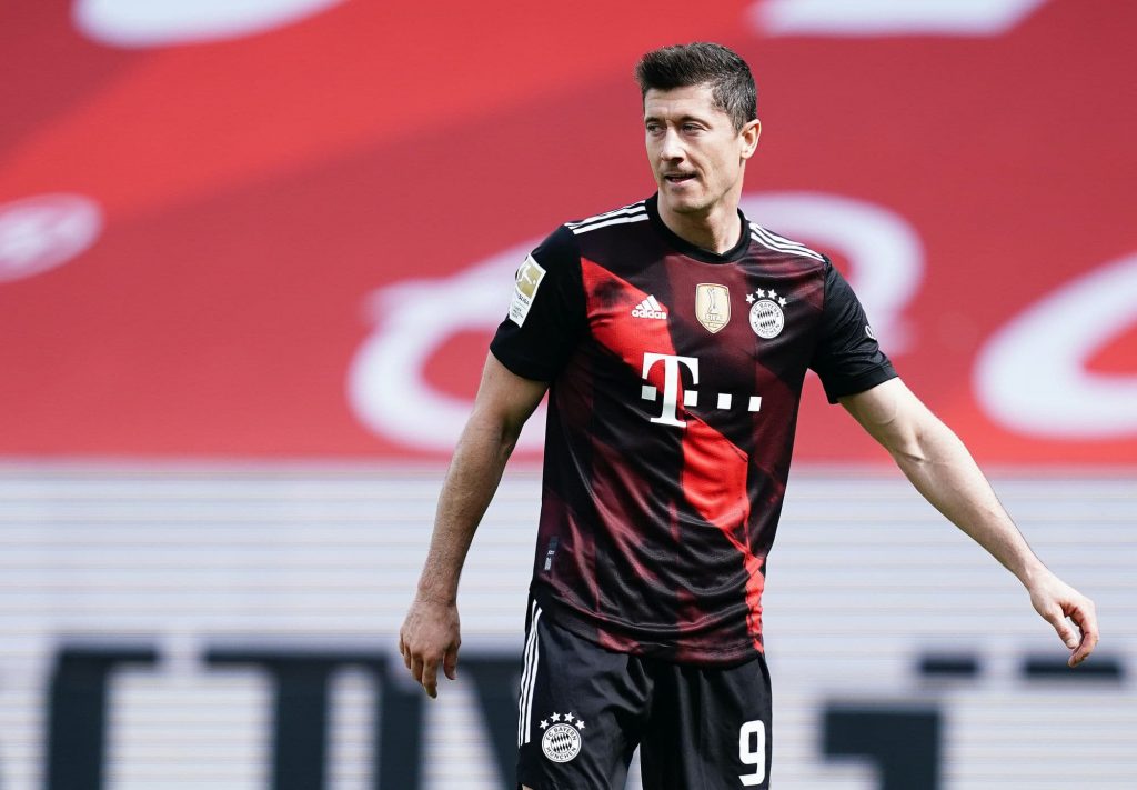 Pas retenu par le Bayern, Lewandowski vers M.U. ou Liverpool ?