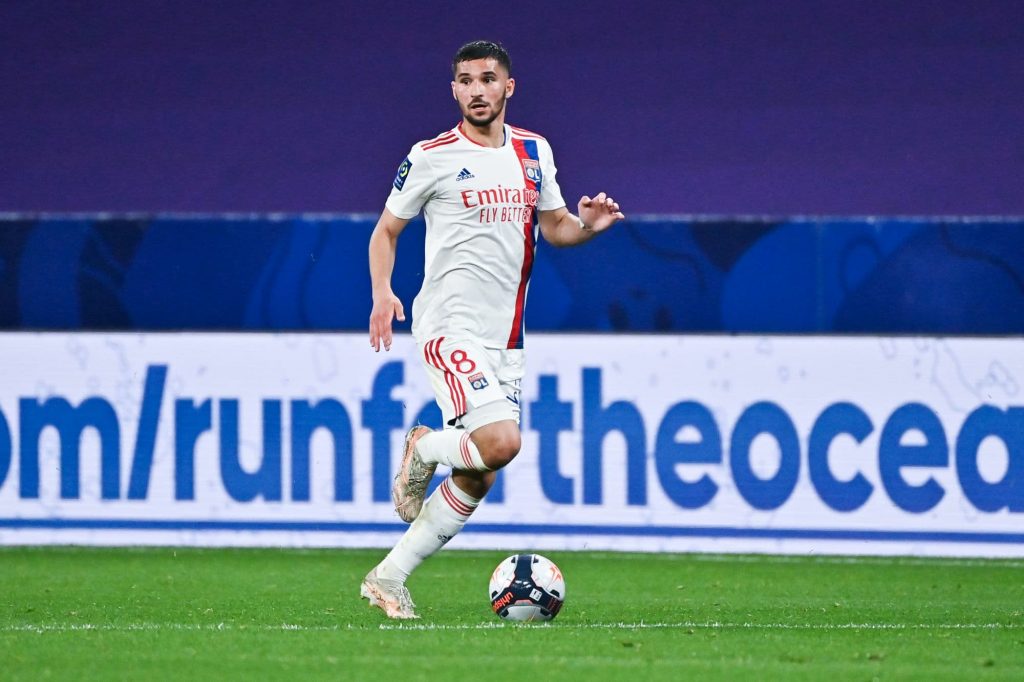 Transferts : Houssem Aouar (OL) annoncé au Real Madrid