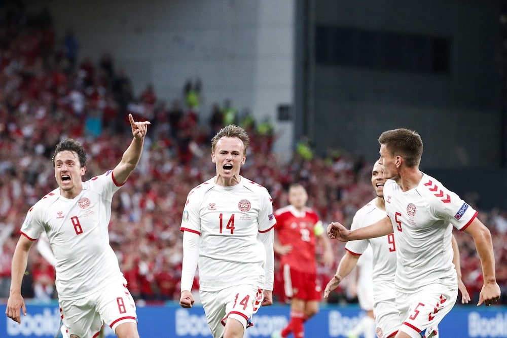 Euro : le Danemark envoie les Bleus en huitièmes de finale