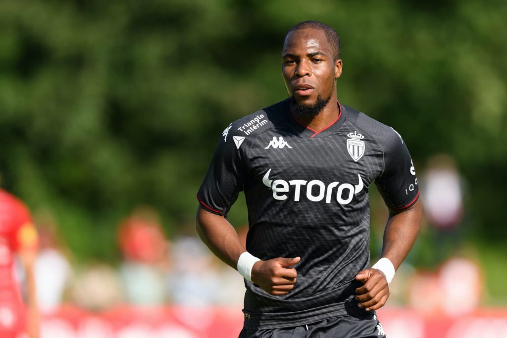 Transferts : Djibril Sidibé dans la short-list de l’Inter Milan