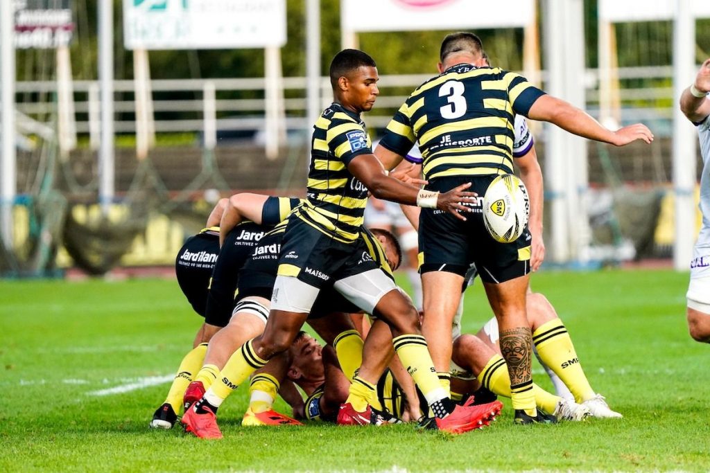 Les 16 clubs de Pro D2 retrouvent le championnat.
