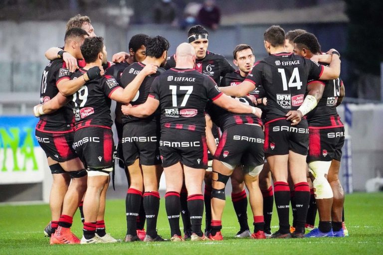 Le LOU entame une nouvelle saison avec les crocs.