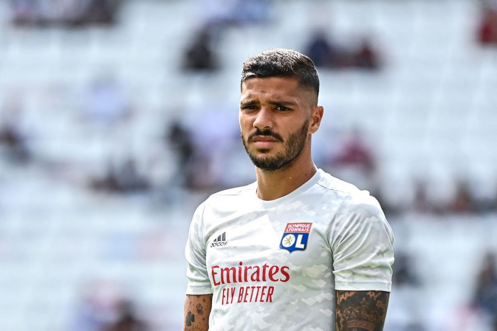 Henrique n'a pas encore convaincu Bosz mais ça ne serait tarder.