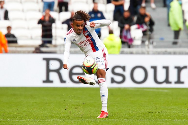 Malo Gusto a tapé dans l'oeil de Peter Bosz.