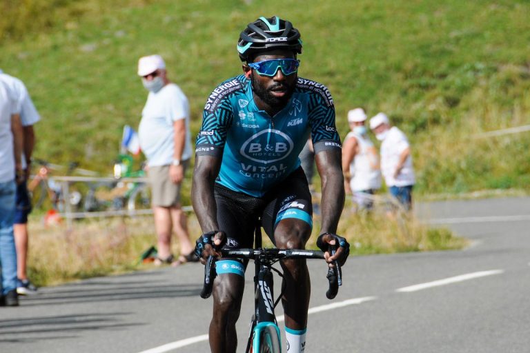 Kévin Réza raccroche le vélo.