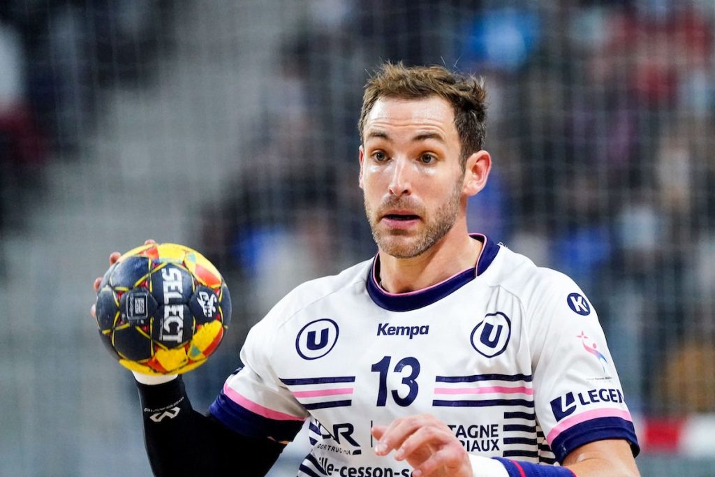 Briffe s'éclate à Cesson et apporte son expérience.