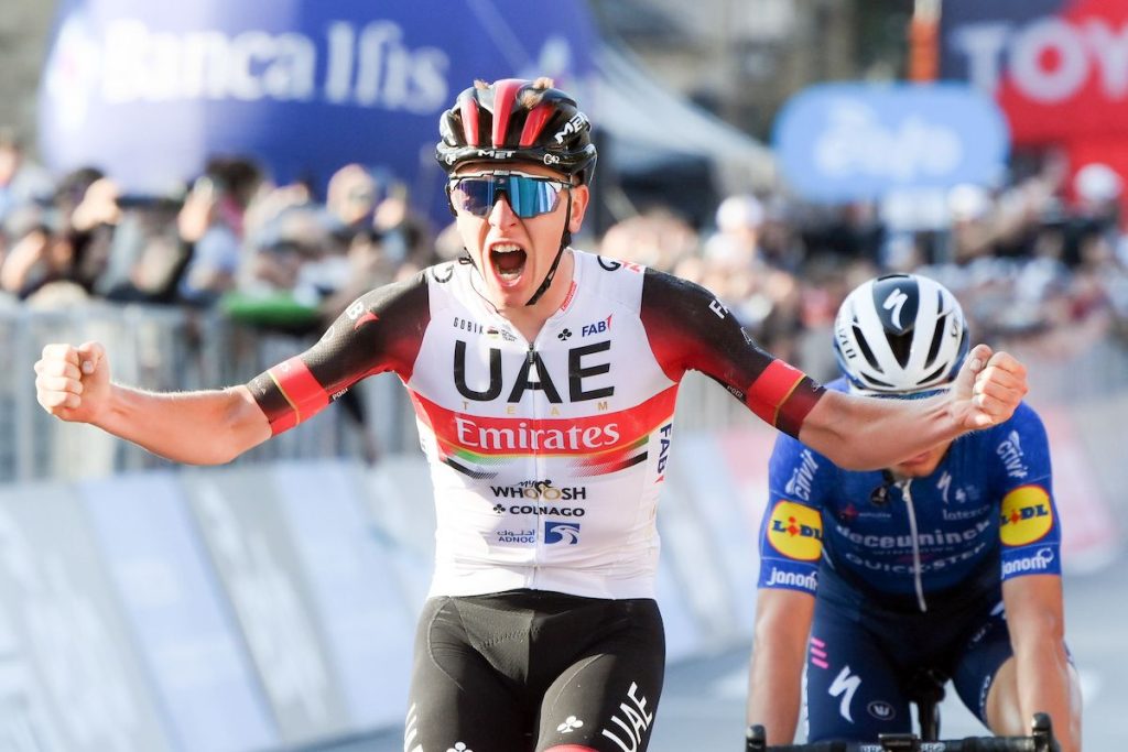 Tadej Pogacar a remporté pour la deuxième fois le tour de France.