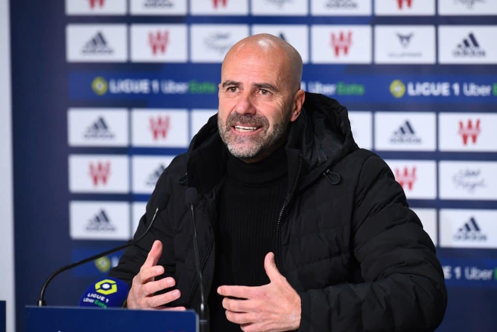 Grosse pression sur Peter Bosz et Lyon, à Lille pour éviter la crise