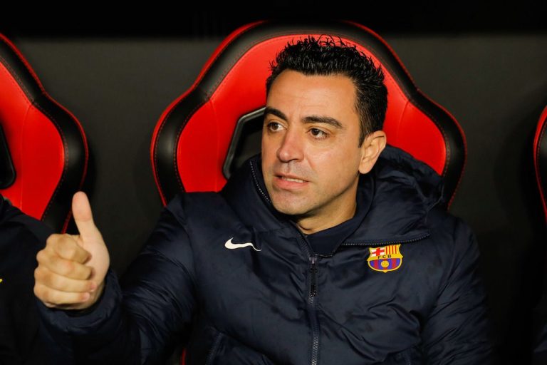 Xavi le dernier espoir du Barça.