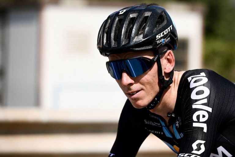 DSM et Romain Bardet au taquet pour 2022.