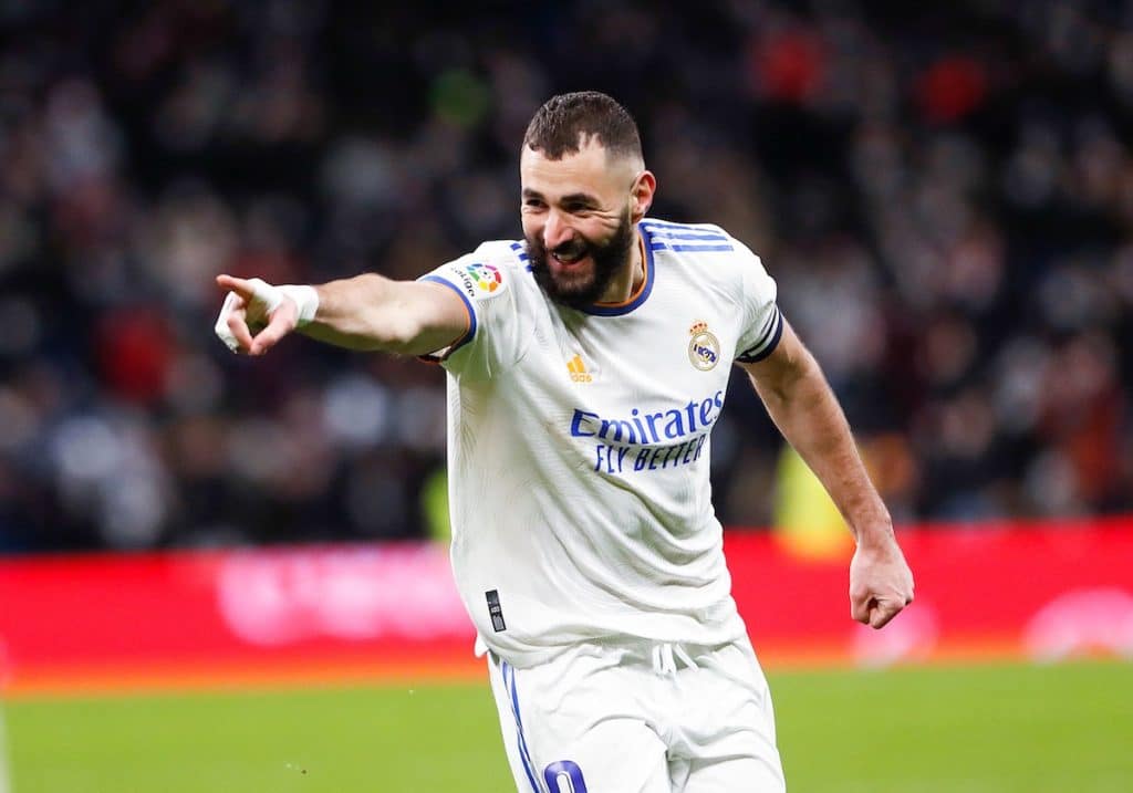 Tour d’Europe : Benzema marque son 300ème but avec le Real, le Bayern battu