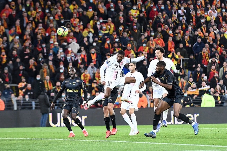 La chronique tactique de Noël Tosi : grandeur et décadence des centres