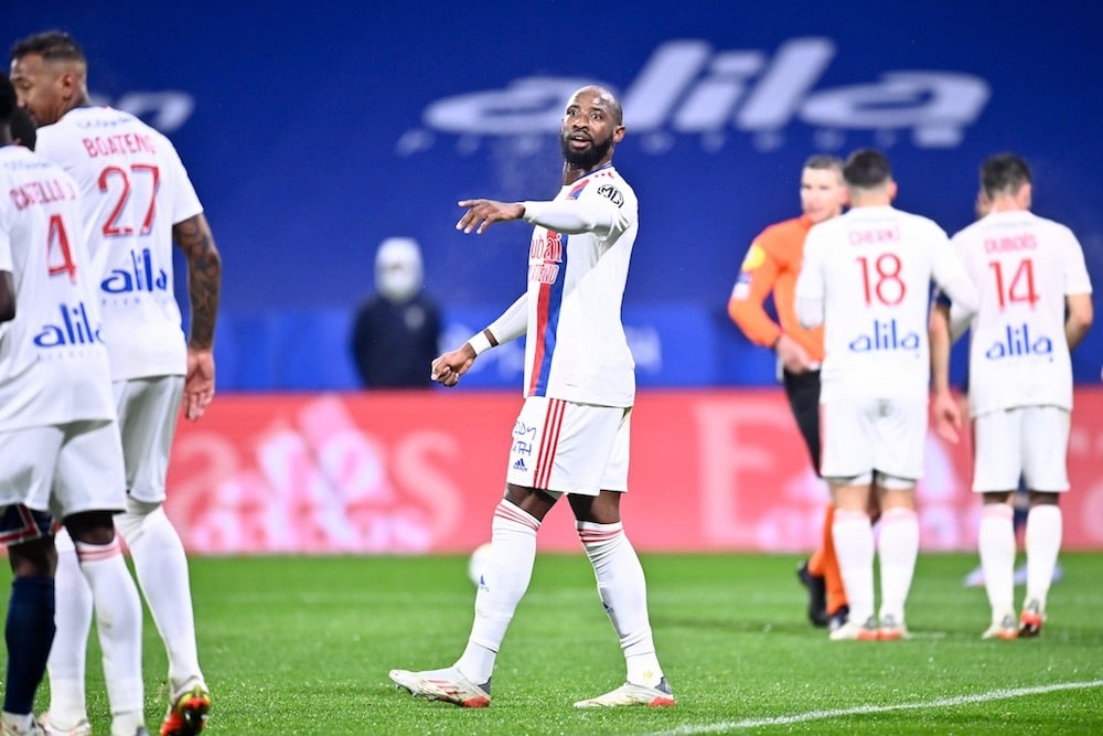 1-1 face au PSG, un résultat en trompe l’oeil… Peter Bosz est perdu, l’OL est malade