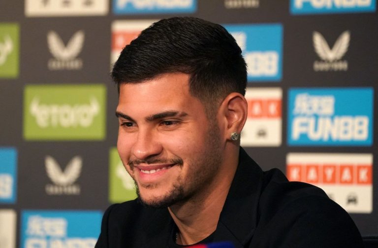 Bruno Guimaraes rayonne à Newcastle