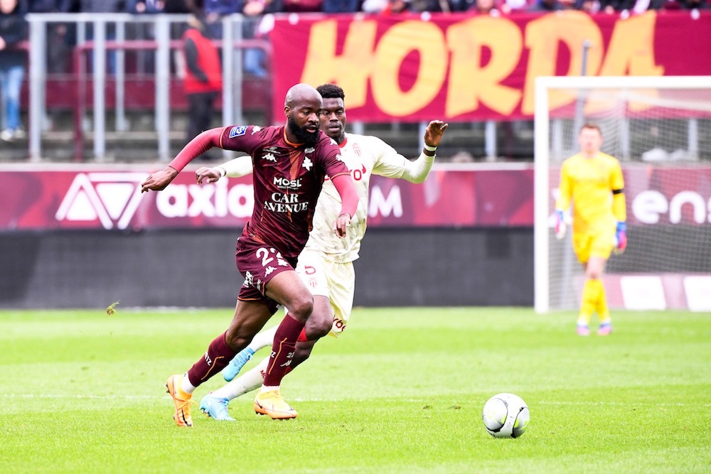 Qui est Didier Lamkel Zé, le Camerounais qui peut sauver le FC Metz ?