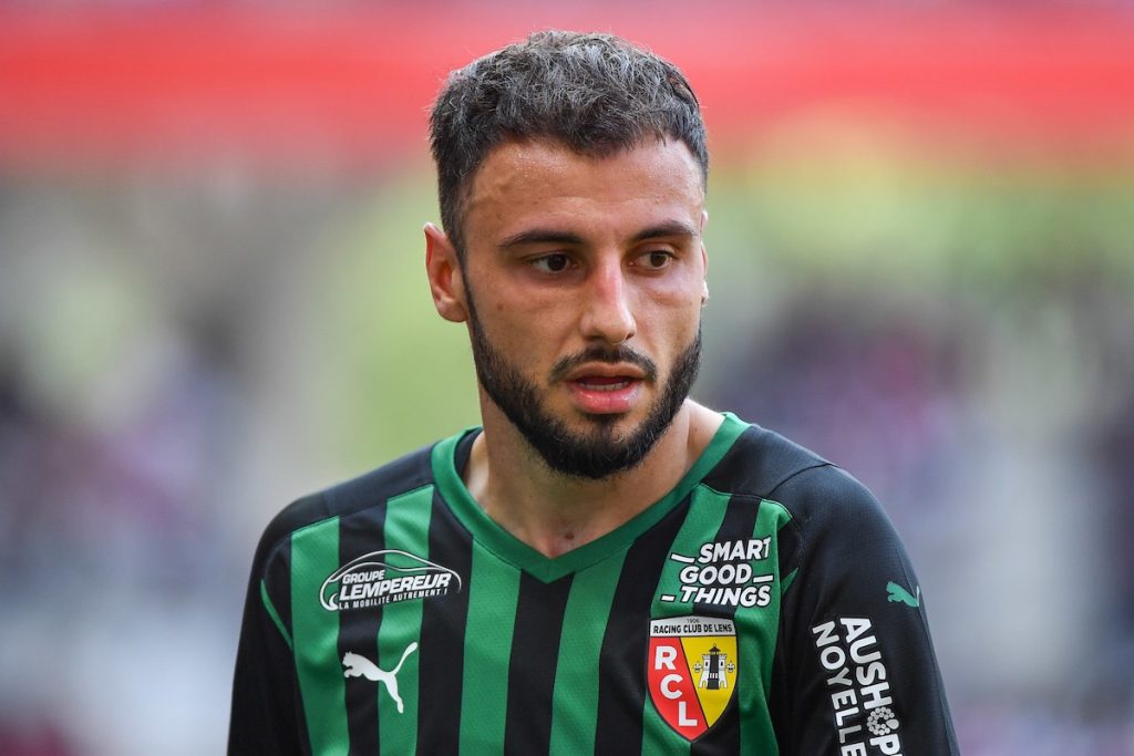 Transferts : une bataille OM – Nice pour Jonathan Clauss (Lens)