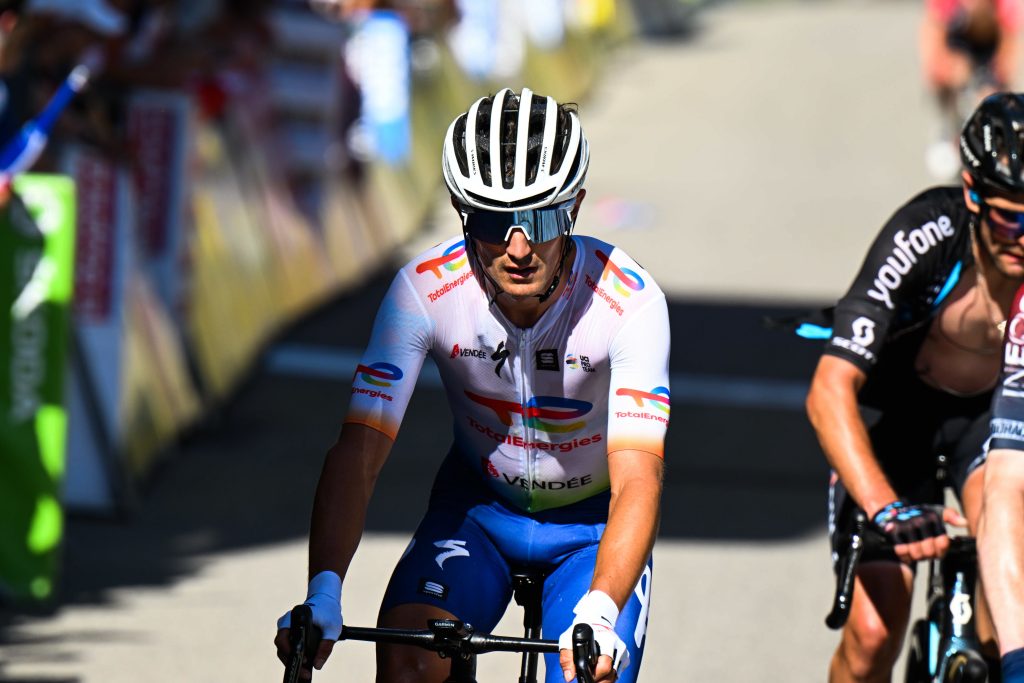 Alexis Vuillermoz revient avec l’envie d’animer l’épreuve et d’aider ses leaders. Sans pour autant oublier sa carte personnelle.