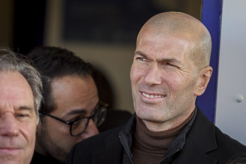 Zidane tout proche de dire oui au PSG, ça se joue en ce moment !