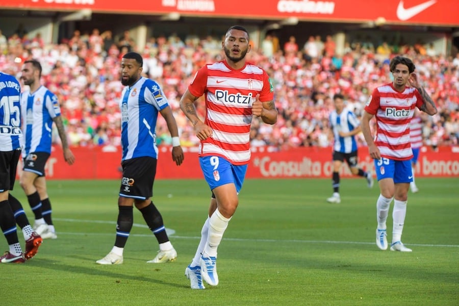 Qui est Luis Javier Suarez, la recrue surprise de l’OM ?