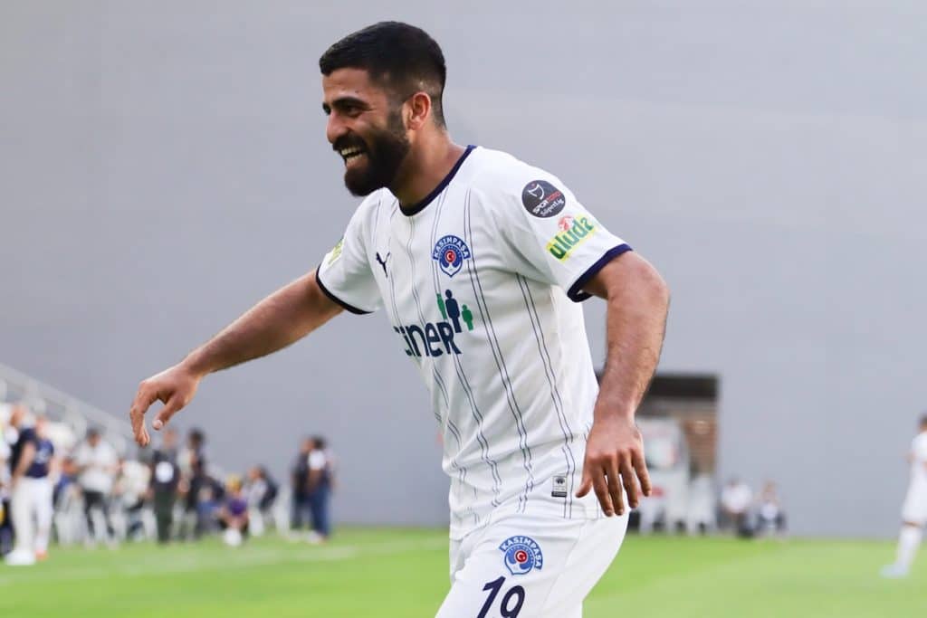 Transferts : Montpellier pense à Umut Bozok (Lorient) !