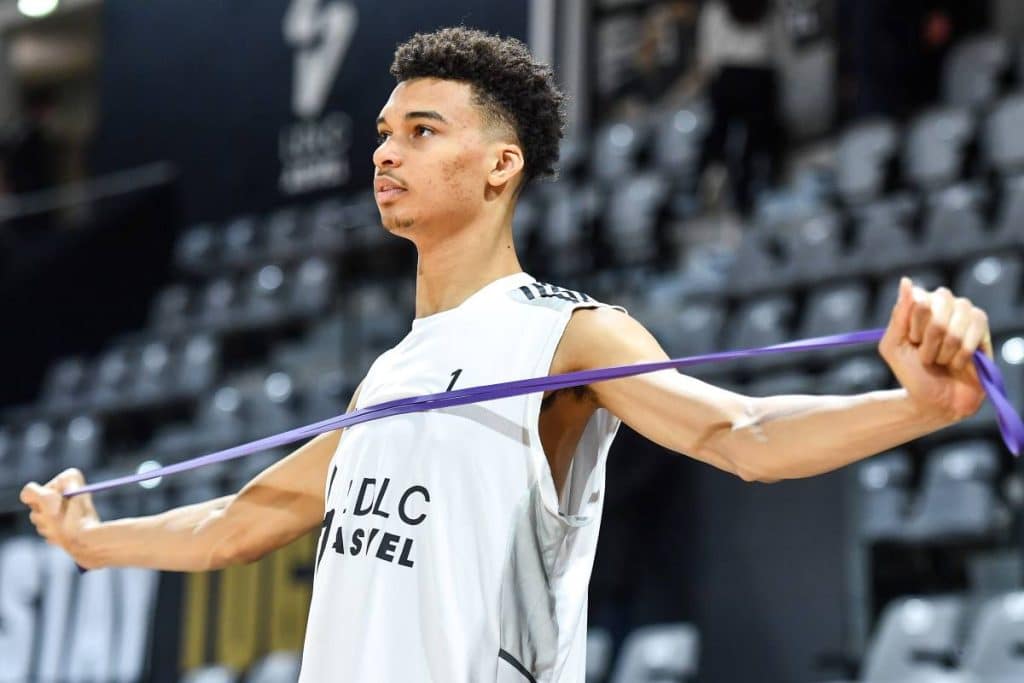 Wembanyama quitte l'ASVEL pour les Metropolitans avec des rêves de NBA.