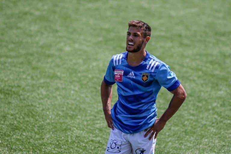 Comme Melvyn, Dylan Jaminet a évolué à Toulon et à l’USAP. Il a rejoint cette saison Nevers où évolue son frère ainé Kylian.