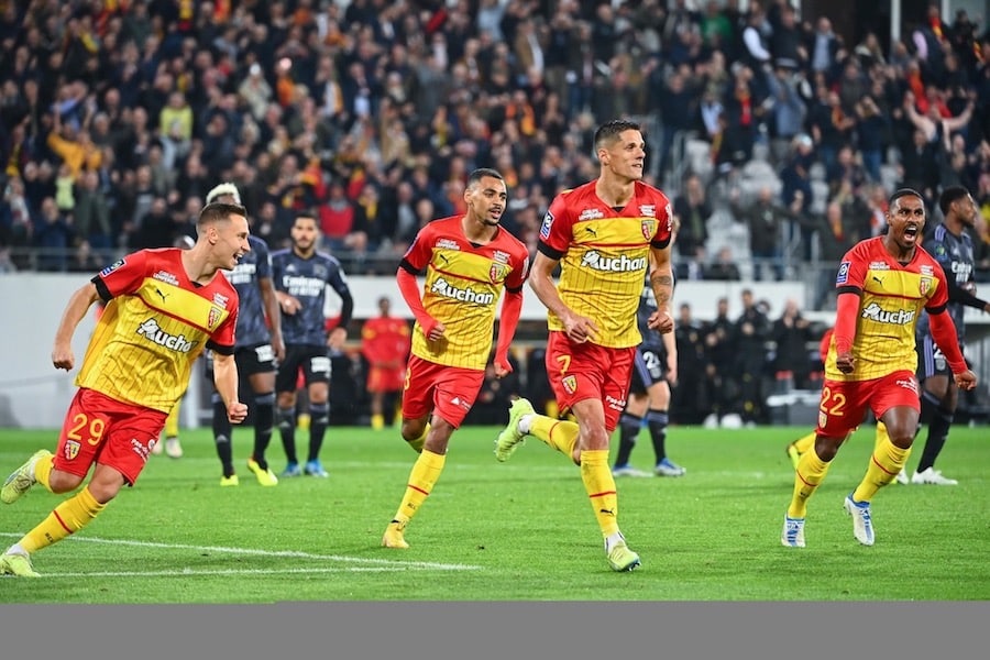 5 choses à retenir de la 9ème journée de Ligue 1 : Lens coule Lyon