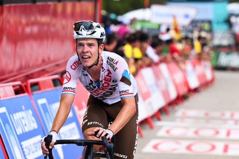 Bob Jungels en duo avec Sam Bennett.