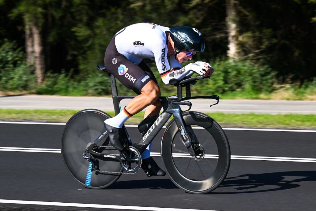 Nikias Arndt (Bahrain-Victorious) : « Gagner une étape sur les trois grands Tours »