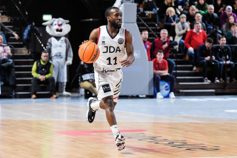 Aurélien Meazza : « Pour passer un cap, Dijon a besoin de sa propre salle »