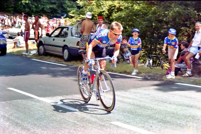 Charly Mottet : « Cette année, Pogacar a des comptes à régler ! »