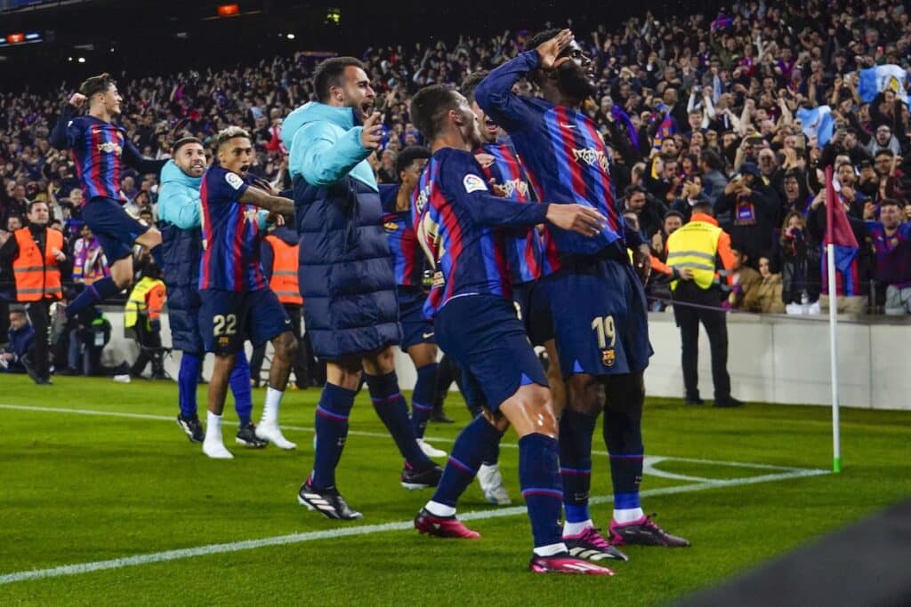 Tour d’Europe : le Barça bat le Real et fait un pas de géant vers le titre, le Bayern perd la tête