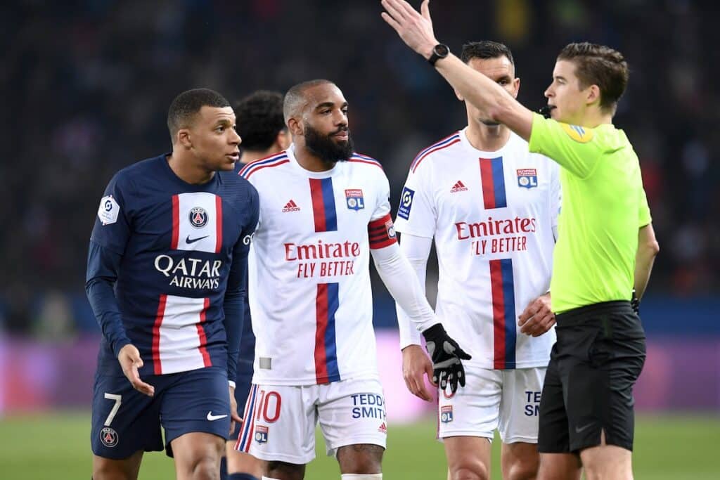 Les coups de coeur et coups de gueule de la rédaction : le PSG en danger, le foot français aussi