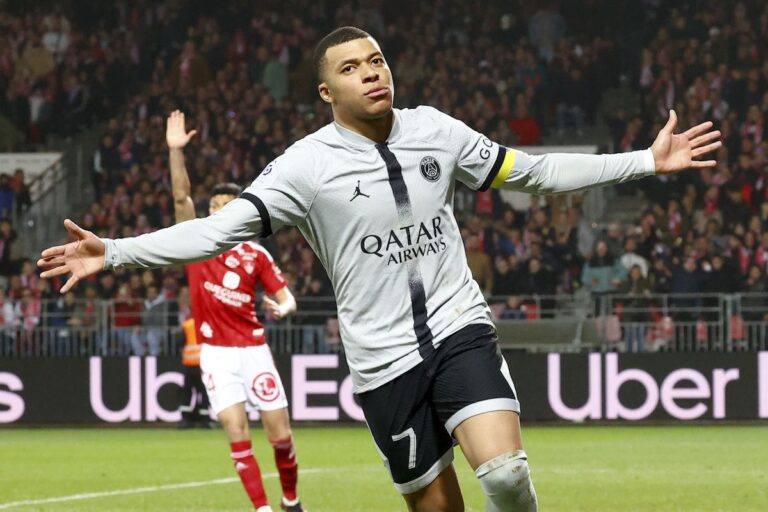 Kylian Mbappé en dix chiffres.