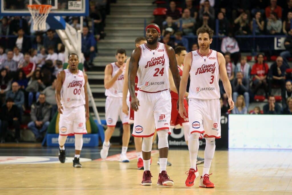 Le président du Club des Supporteurs du SLUC Nancy Basket fondé le 1er octobre 1992 Jean-Pierre Stouvenel espère que le club, premier en termes d’affluence à mi-saison (5763 spectateurs, taux de remplissage de 96%) restera dans l’élite.