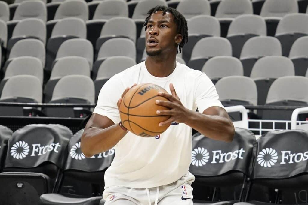 Adam Mokoka (Venise) : « Je ne ferme aucune porte, même pour un retour en France »