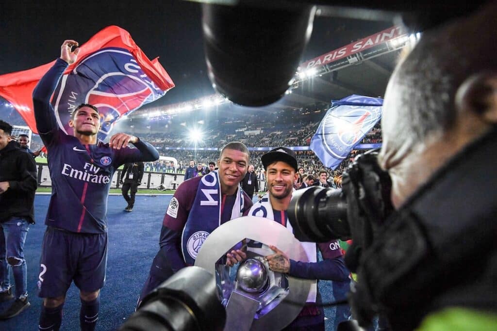 [Rétro] Les 10 titres du PSG : la folie gagne le Parc des Princes