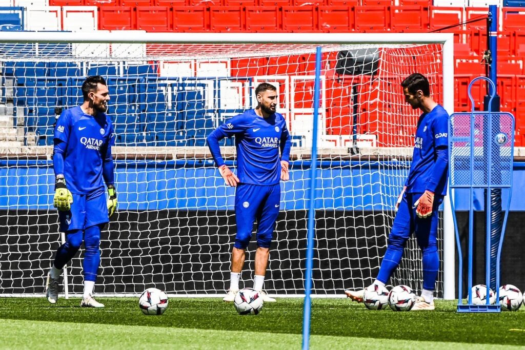 PSG : une pensée pour Sergio Rico, qui ne sera pas champion, contrairement à Leandro Paredes