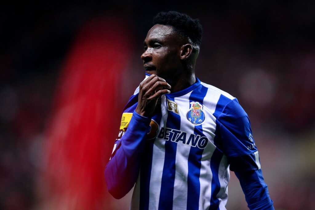 Transferts : l’OM s’active pour trouver un latéral gauche et regarde du côté de Porto