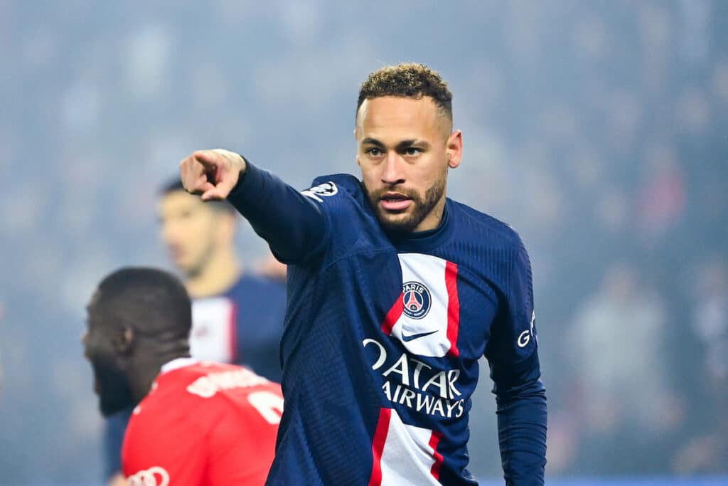 PSG : Neymar sur le terrain dès le mois de septembre ?