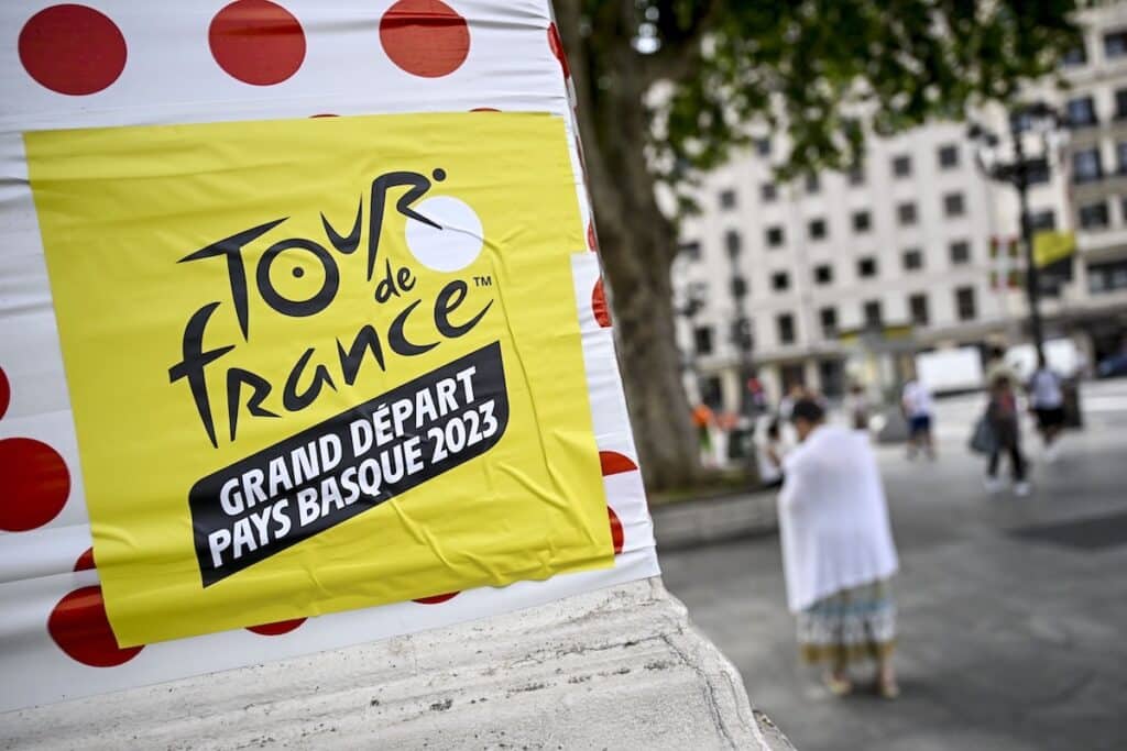 754 villes étapes en 110 ans : les coulisses du parcours du Tour de France