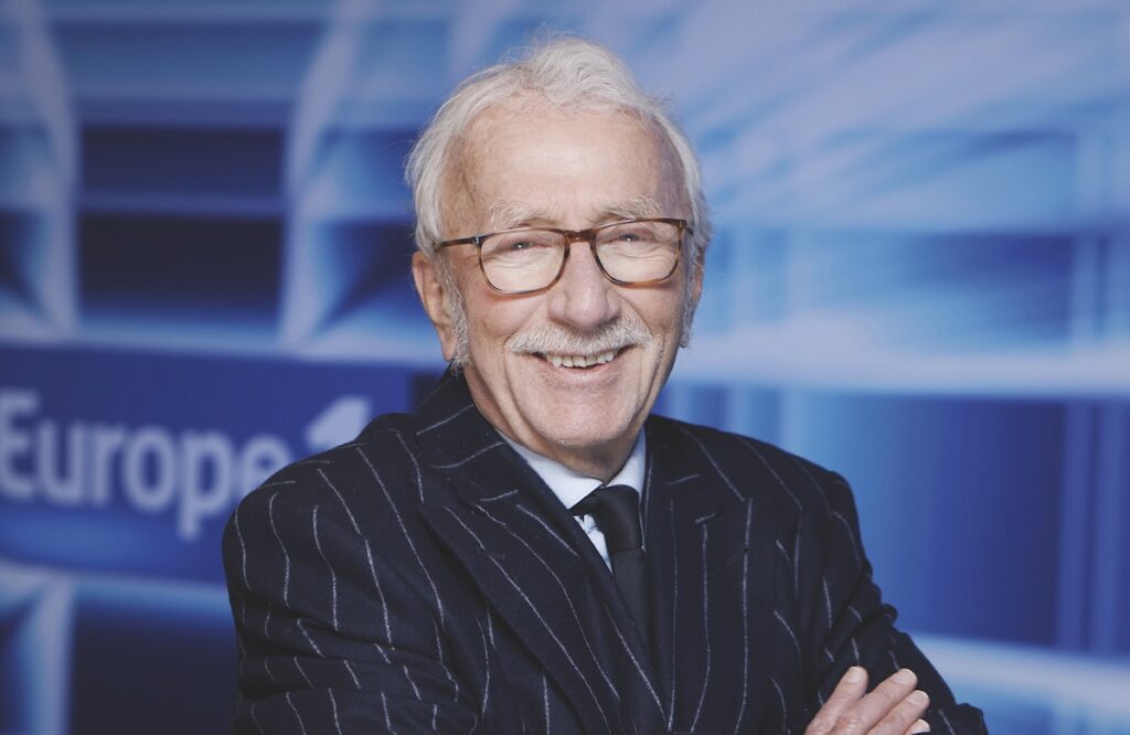 Jacques Vendroux : “Mais Kylian Mbappé doit accepter quoi ? Il fait tout dans la légalité, il a les clés”