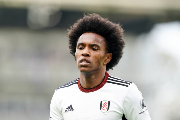 Willian, joueur de Fulham pourrait rejoindre Nottingham.