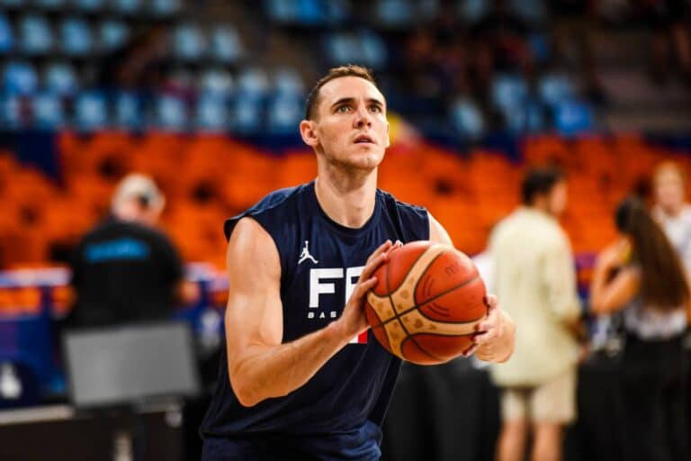 Terry Tarpey rejoint la dream team monégasque.