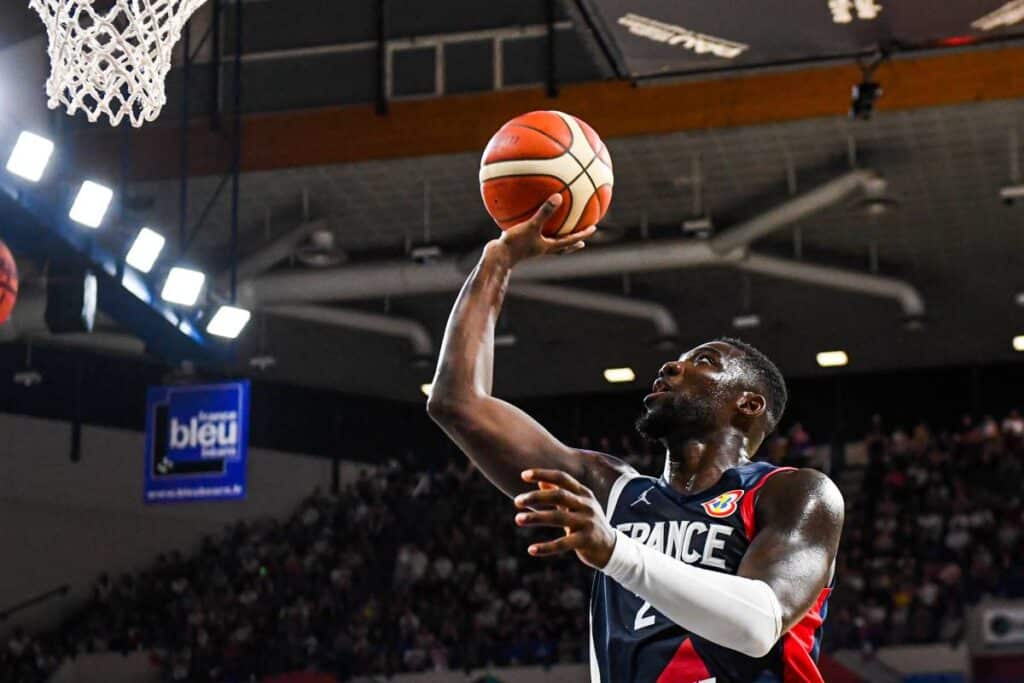 Yakuba Ouattara présente ses coéquipiers de Monaco.