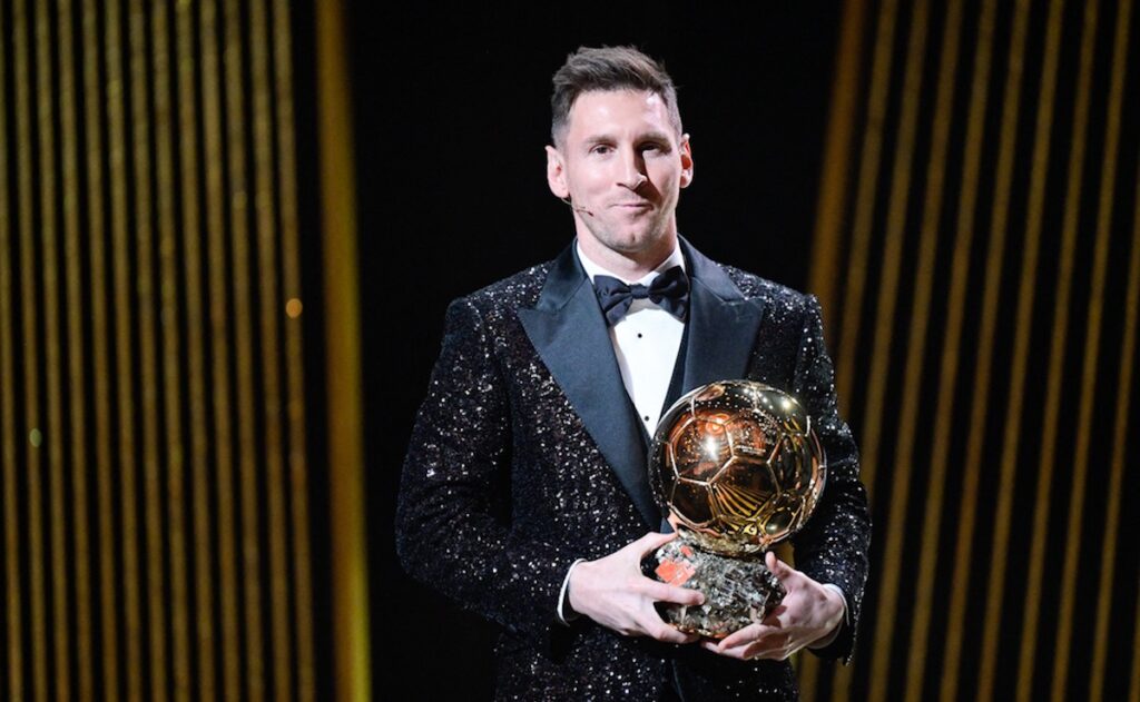 OFFICIEL : Lionel Messi Ballon d’Or pour la 8ème fois !