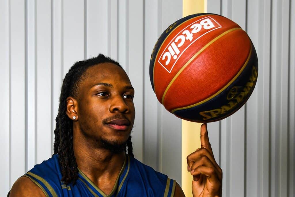 Melvin Ajinça (Saint-Quentin) : « Chacun son chemin pour aller en NBA »