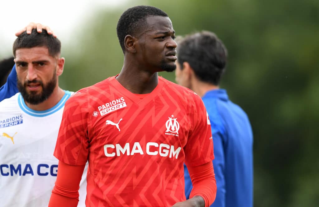 Simon Ngapandouetnbu, le jeune gardien, en qui l’OM ne croit pas